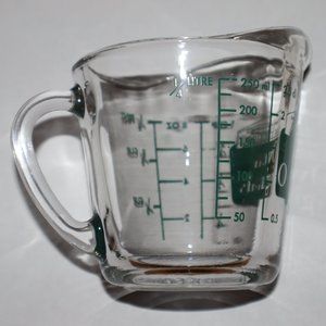 Anchor Hocking Oven Originals - 1/4 Litre - 1 Cup - Green Marking MEASURING CUP